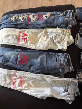 American Eagle Outfitters Women's Straight Leg Jeans - Light Blue and Dark Blue